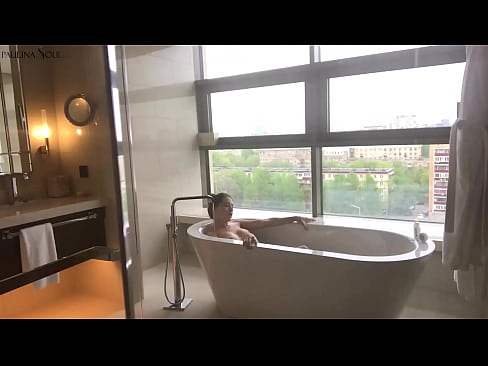 ❤️ Milžiniškas kūdikis aistringai masturbuoja savo putę vonios kambaryje ❤️❌ Porno video prie porno lt.appassistance.ru ️❤